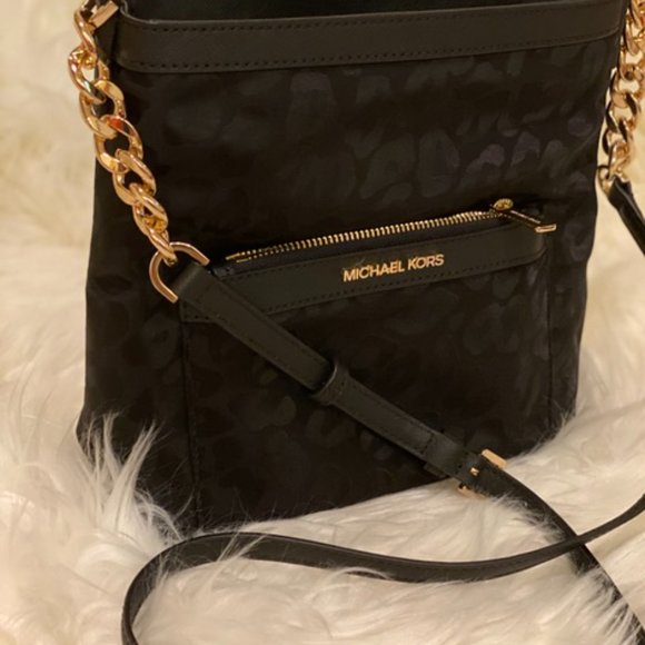 Michael Kors MD Morgan Xbody - Picture 4 of 6